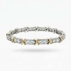 X16 Bracelet with White Round Stone – on White Gold