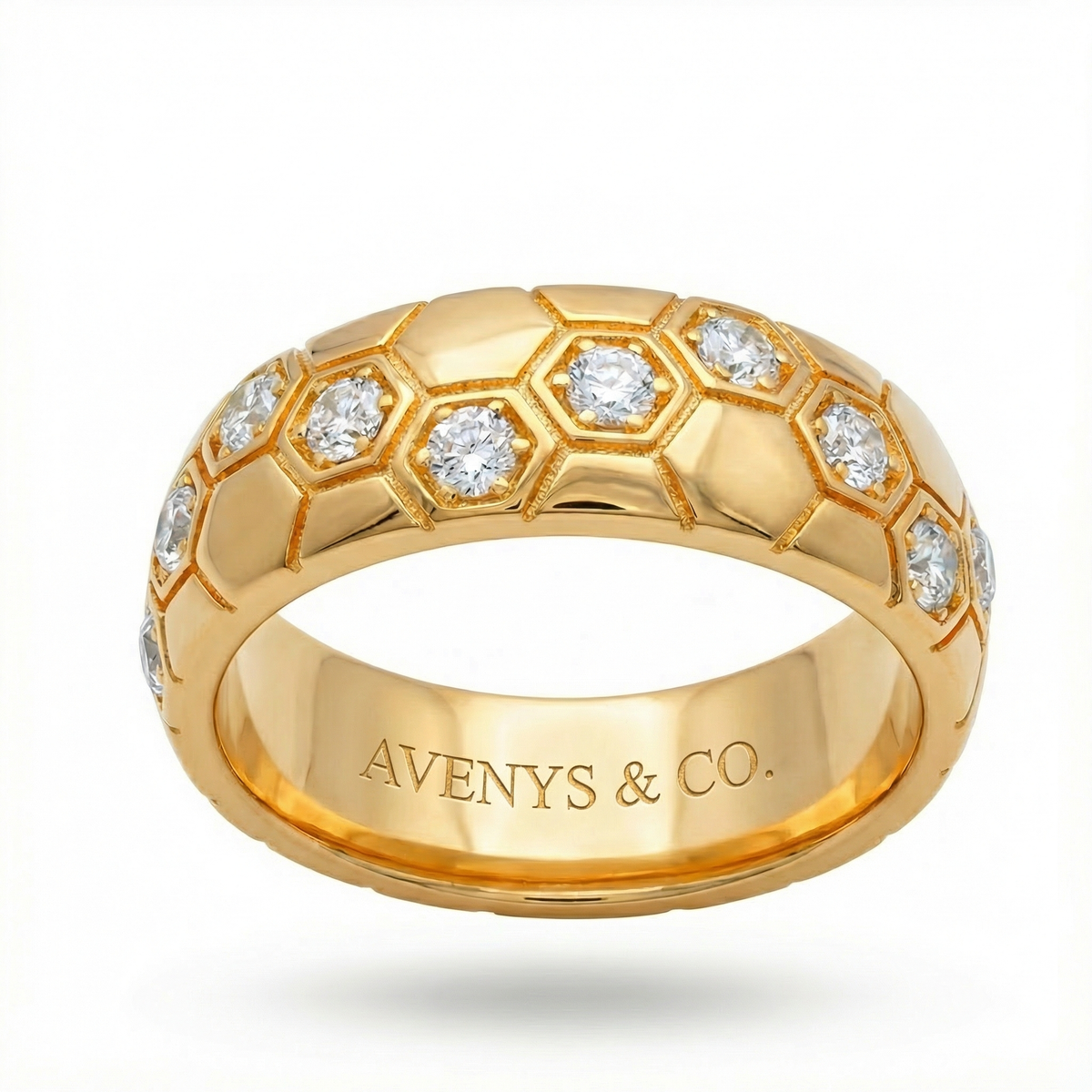 Honeycomb Wide Ring with White Round Stone – on Yellow Gold