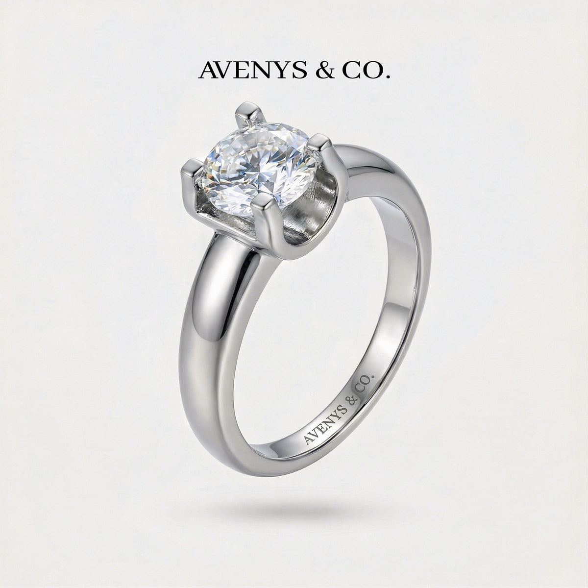 Suspension Max Ring with White Round Stone – on White Gold