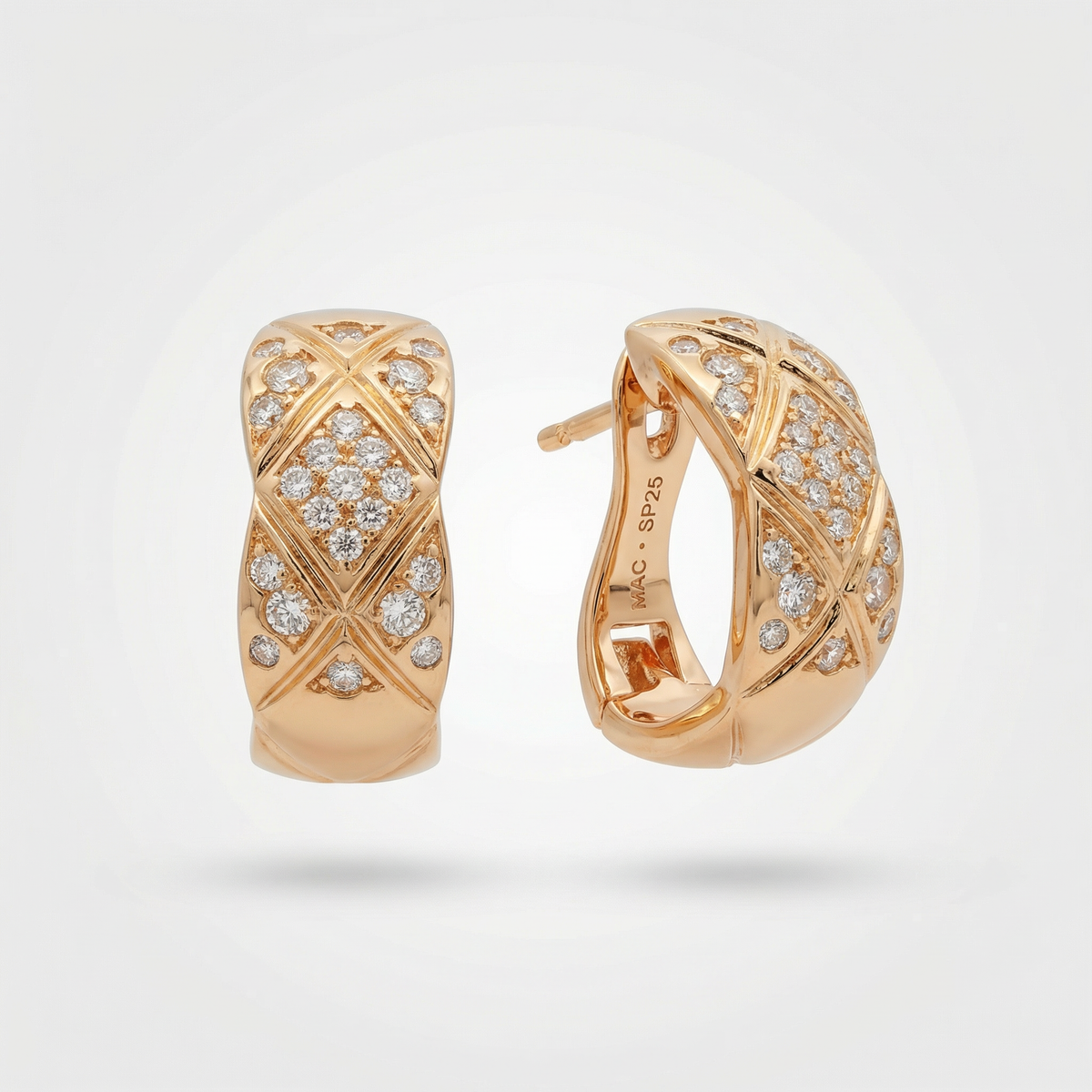 Crush Earrings with White Round Stone – on Yellow Gold