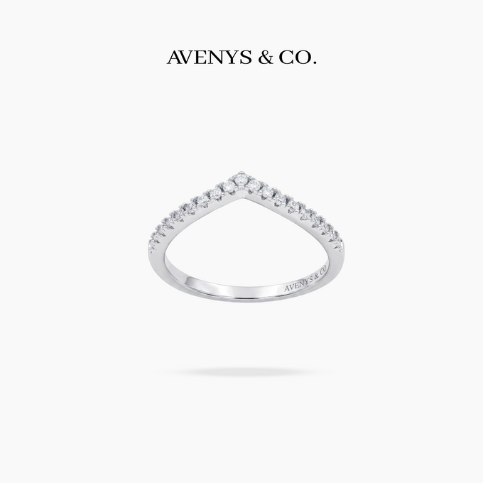 AV Forever™ V Half Eternity Ring (2mm) with White Round Stone – on White Gold