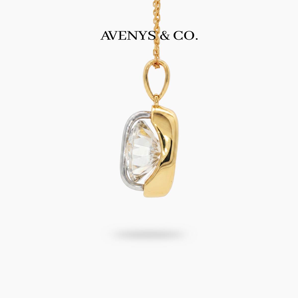 Dancing Diamonds 5ct Necklace with White Round Stone – on Yellow Gold