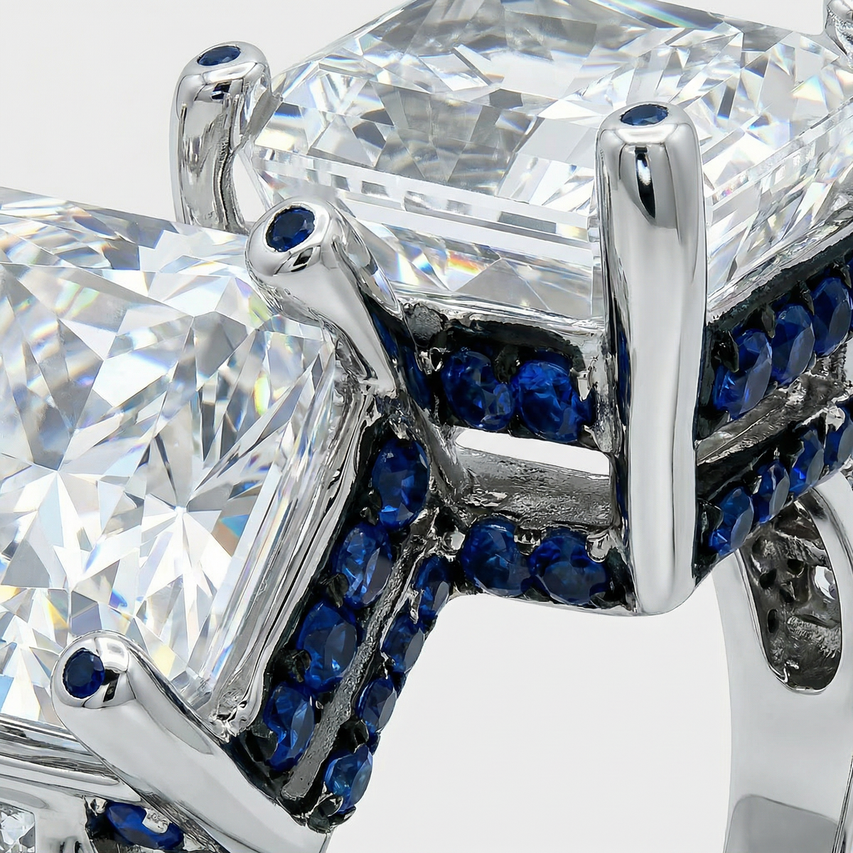 Princess Duo Ring with White Radiant Stone – on White Gold