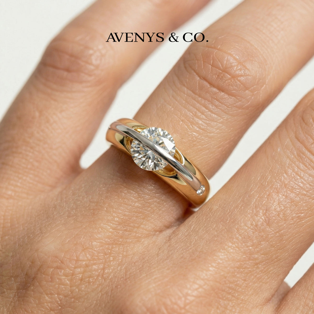 Dancing Diamonds Signature Ring with White Round Stone – on Yellow Gold