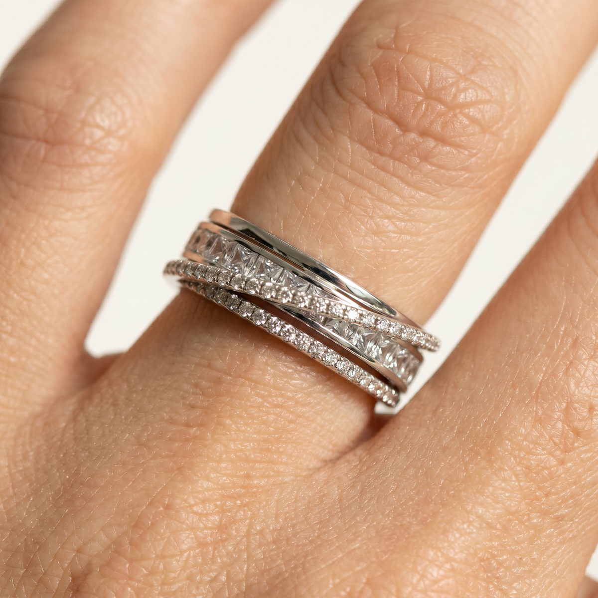 Crossline Diamond Ring with White Round Stone – on White Gold