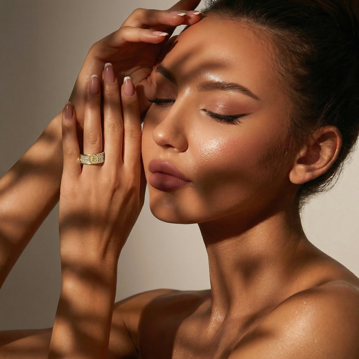 Halo Pave Ring with White Round Stone – on Yellow Gold