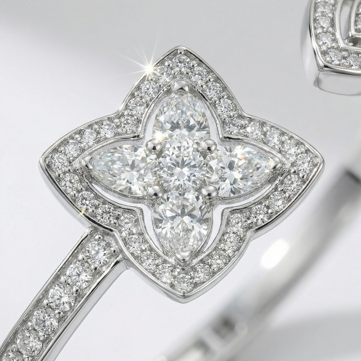 Lotus Bangle with White Round Stone – on White Gold