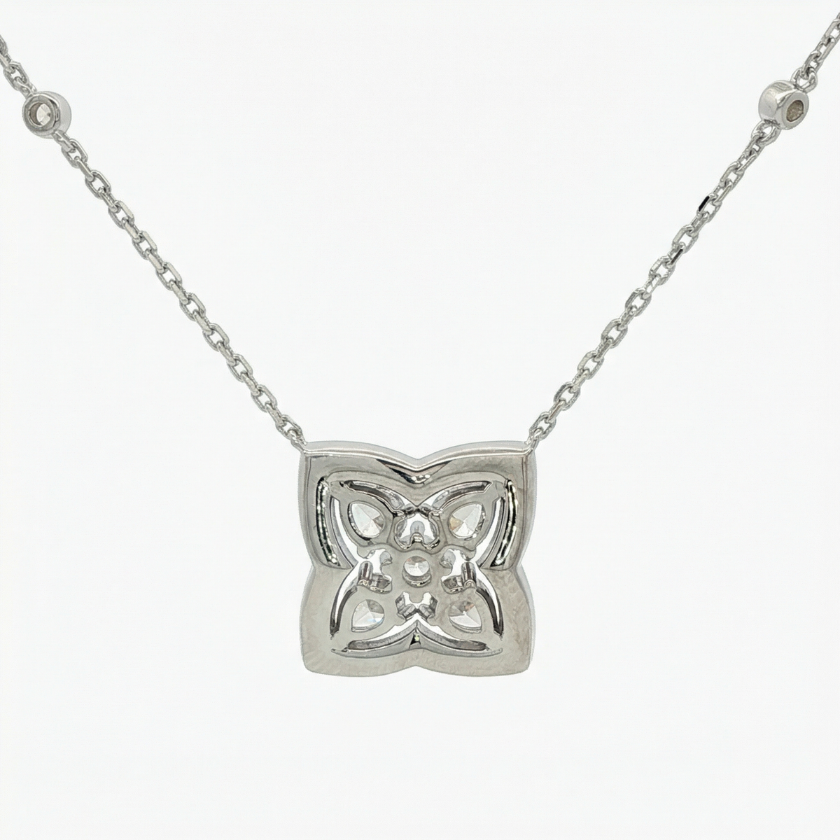 Lotus Small Necklace with White Round Stone – on White Gold