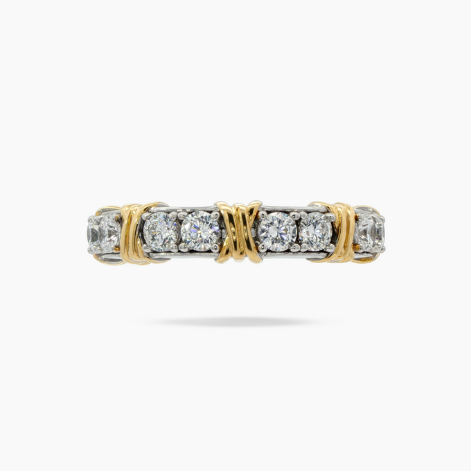 AV Signature Womens Ring with White Round Stone – on White Gold