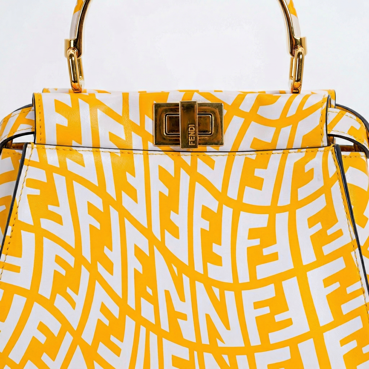 Fendi Peekaboo ISeeU – FF Vertigo Leather