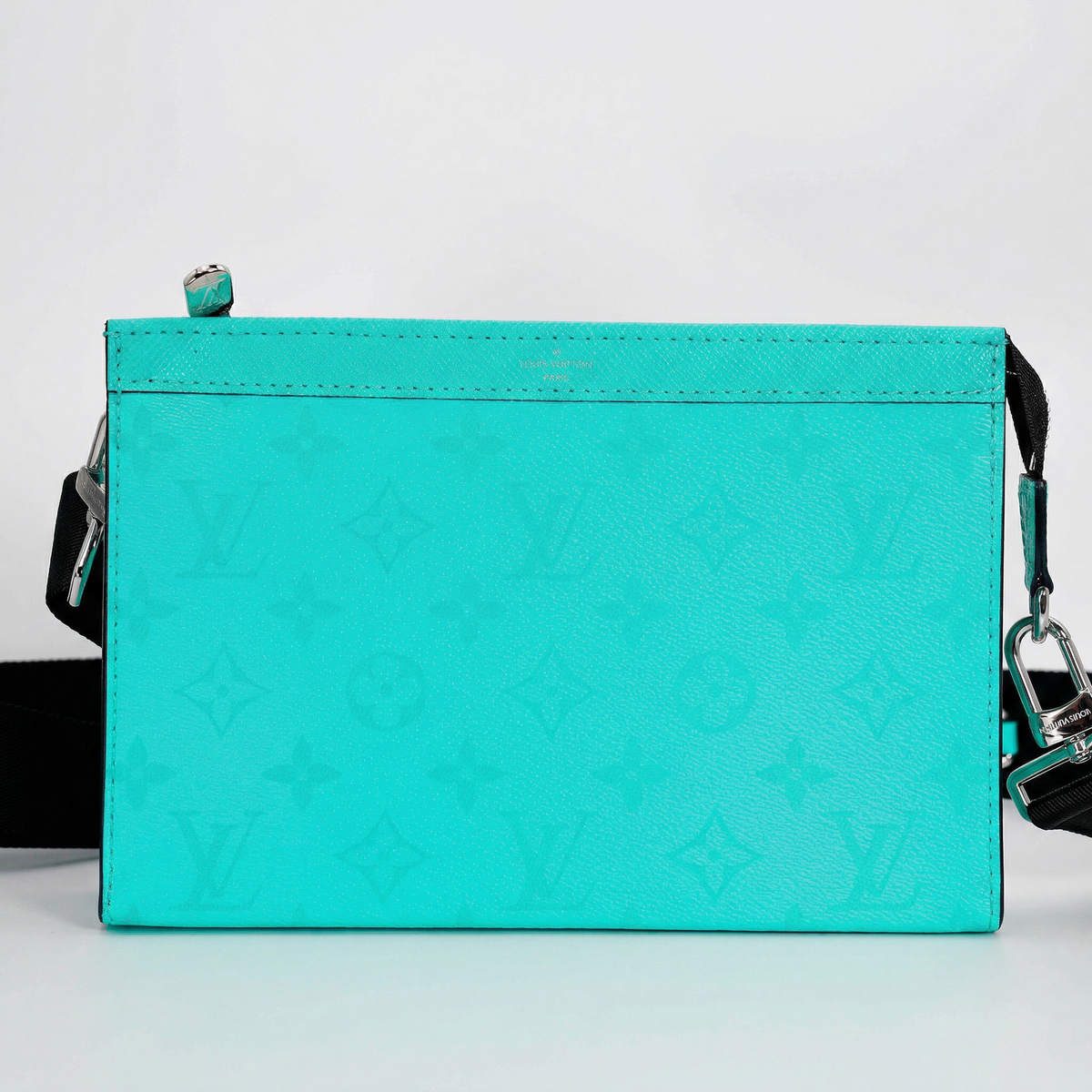 Louis Vuitton Gaston Wearable Wallet – Monogram Seal (Turquoise)