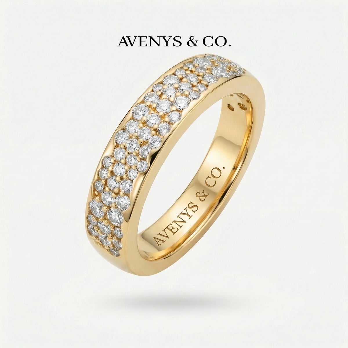Constellation Classic Ring with White Round Stone – on Yellow Gold