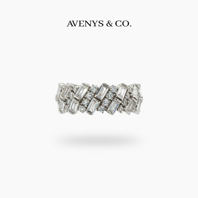 Lattice Classic Ring with White Round Stone – on White Gold