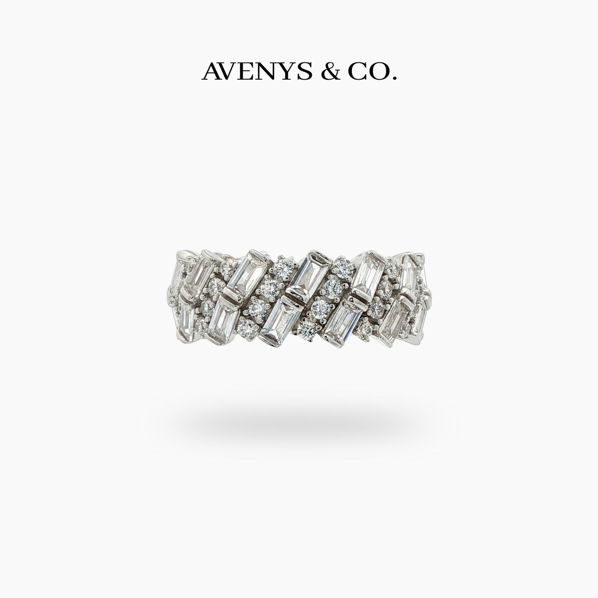 Lattice Classic Ring with White Round Stone – on White Gold