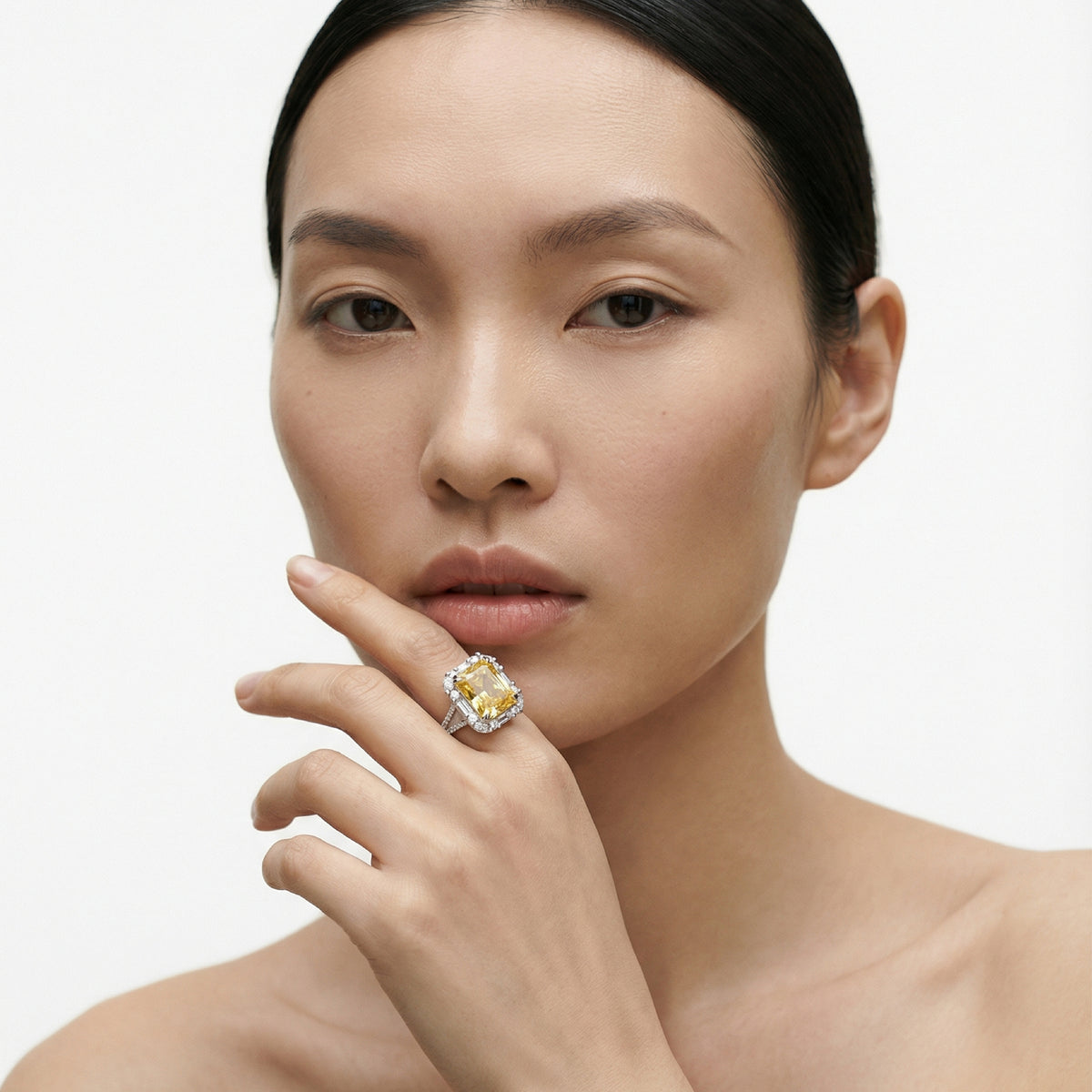Eden Sunset Pave Ring with Yellow Emerald Stone – on White Gold