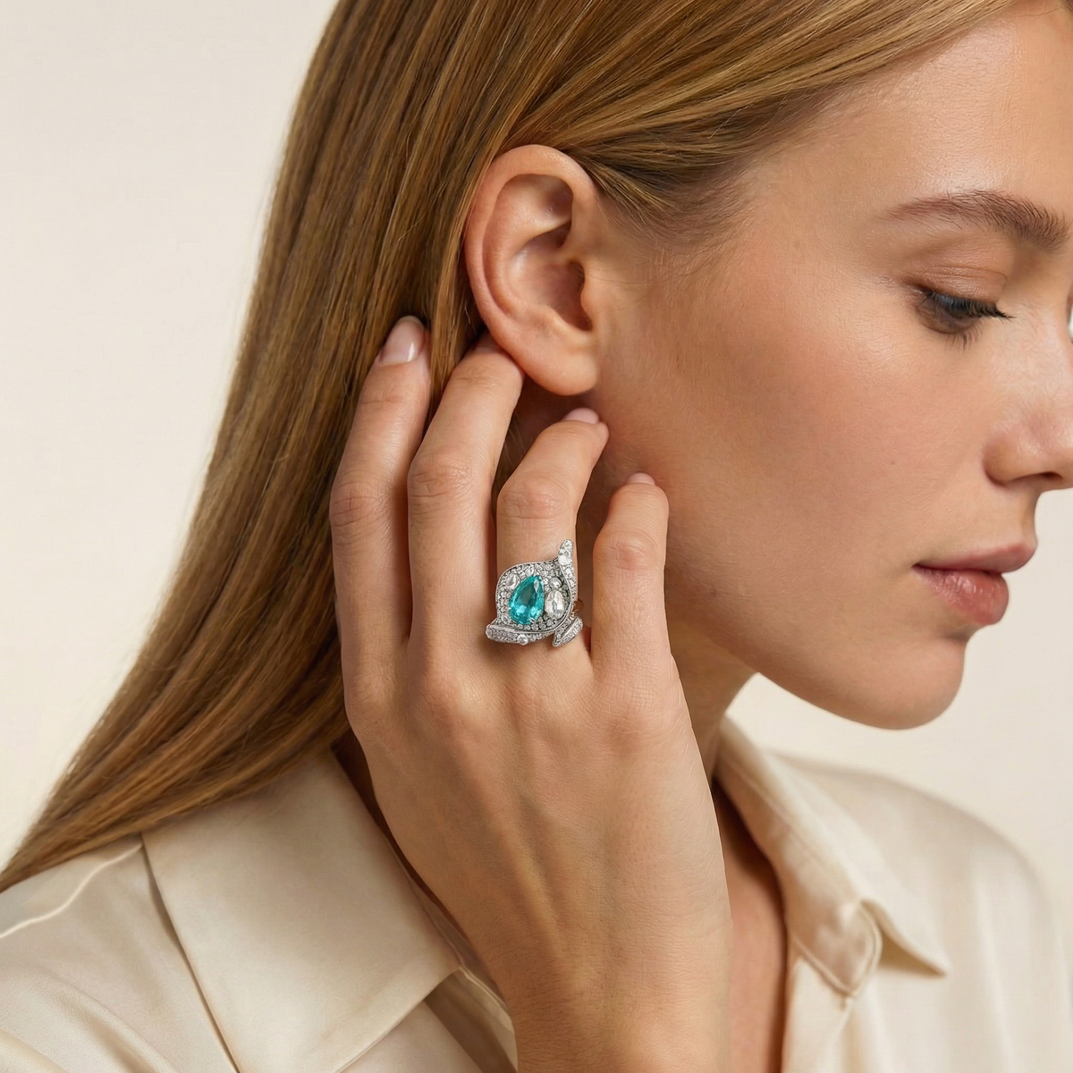 Siren Pave Ring with Paraiba Pear Stone – on White Gold