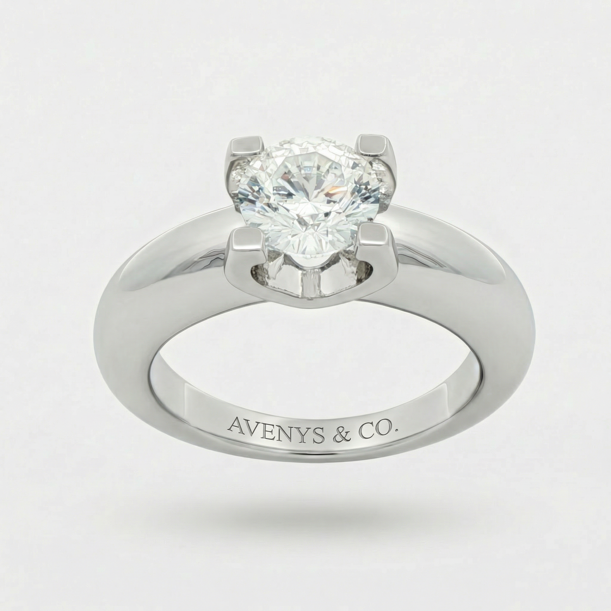 Suspension Max Ring with White Round Stone – on White Gold — product detail