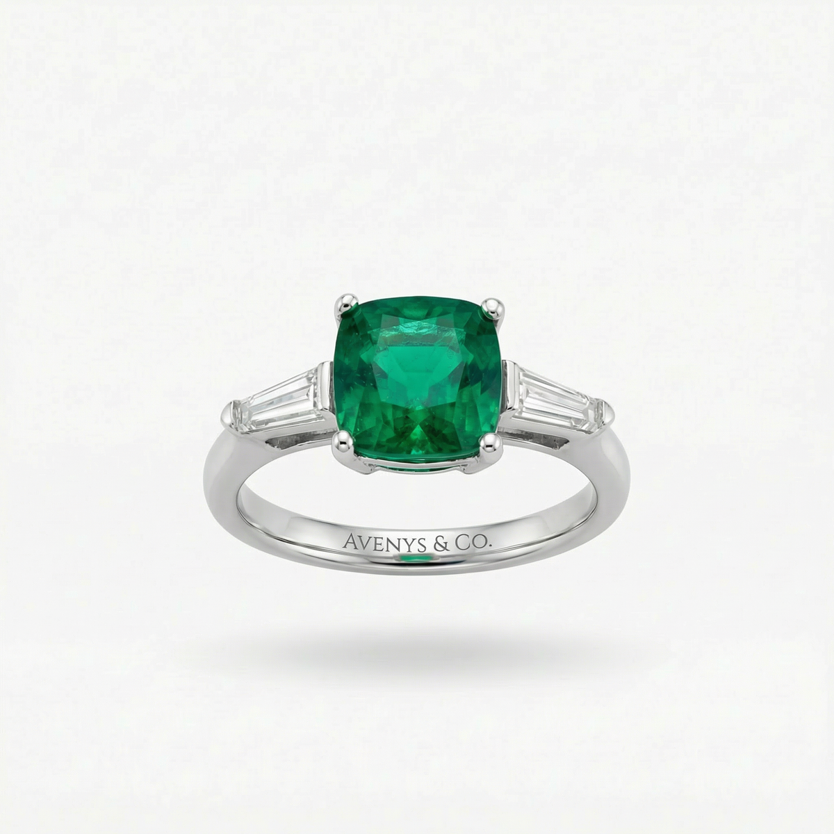 Princess Trilogy Ring with Green Princess Stone – on White Gold